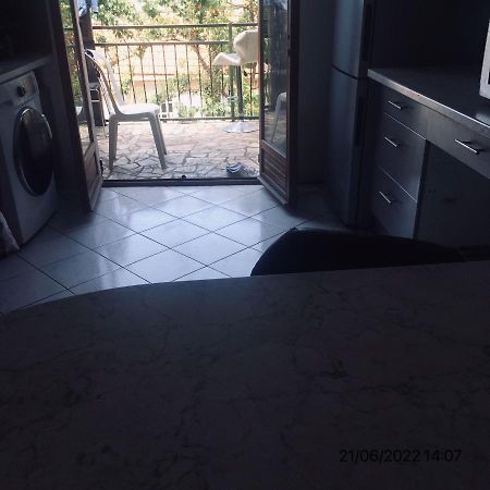 Roomate Near Paris Saint-Denis  Ngoại thất bức ảnh